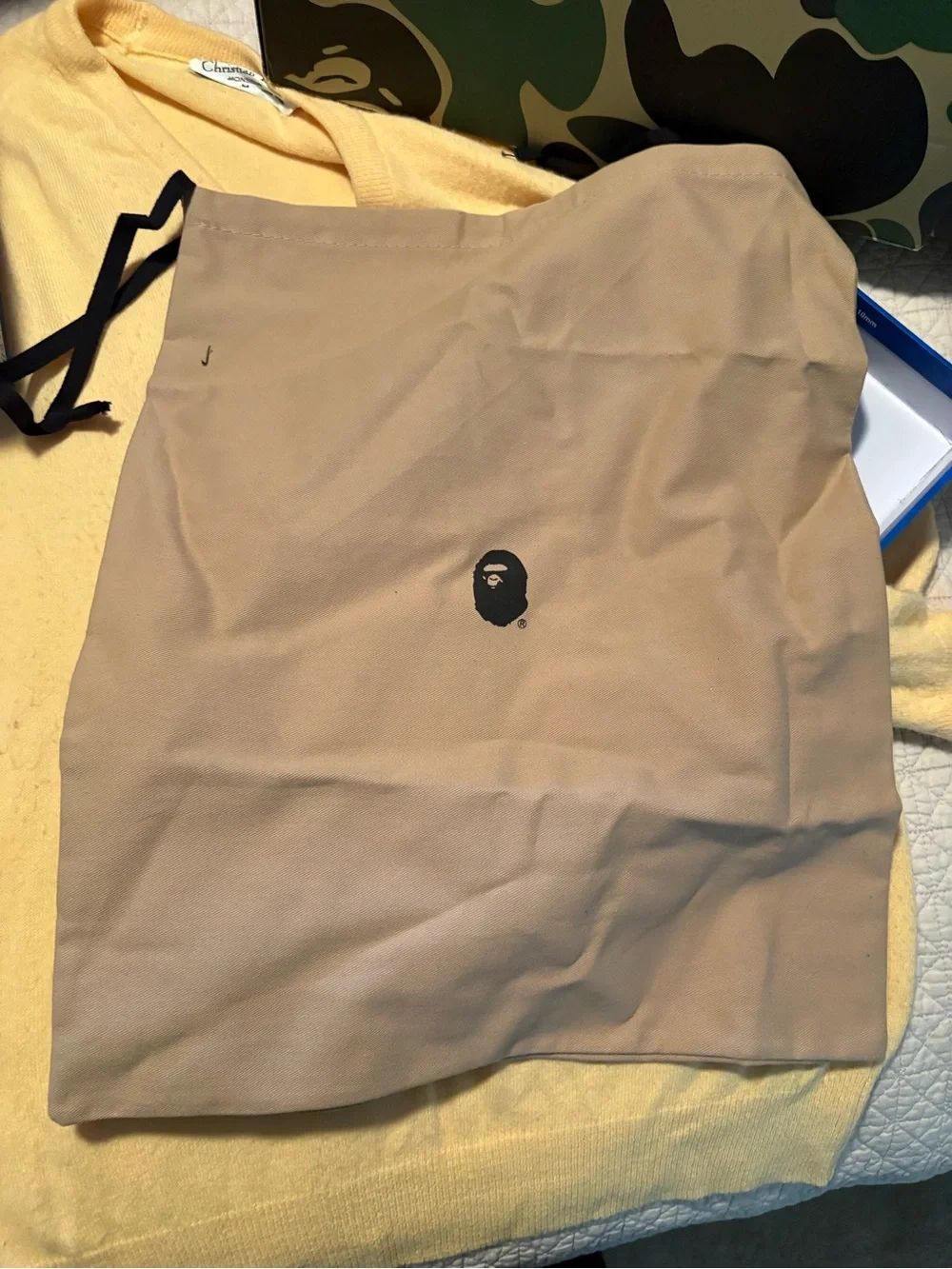 A Bathing Ape Shoe bag comes with 4 bags Tan Drawstring Skirt Cover